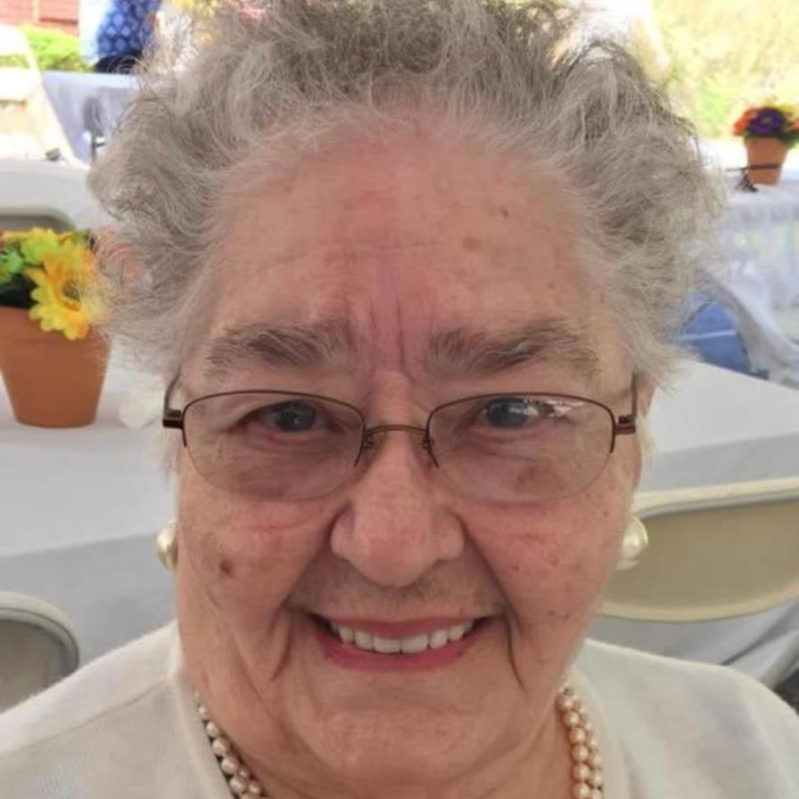 Lola Sybert Profile Photo